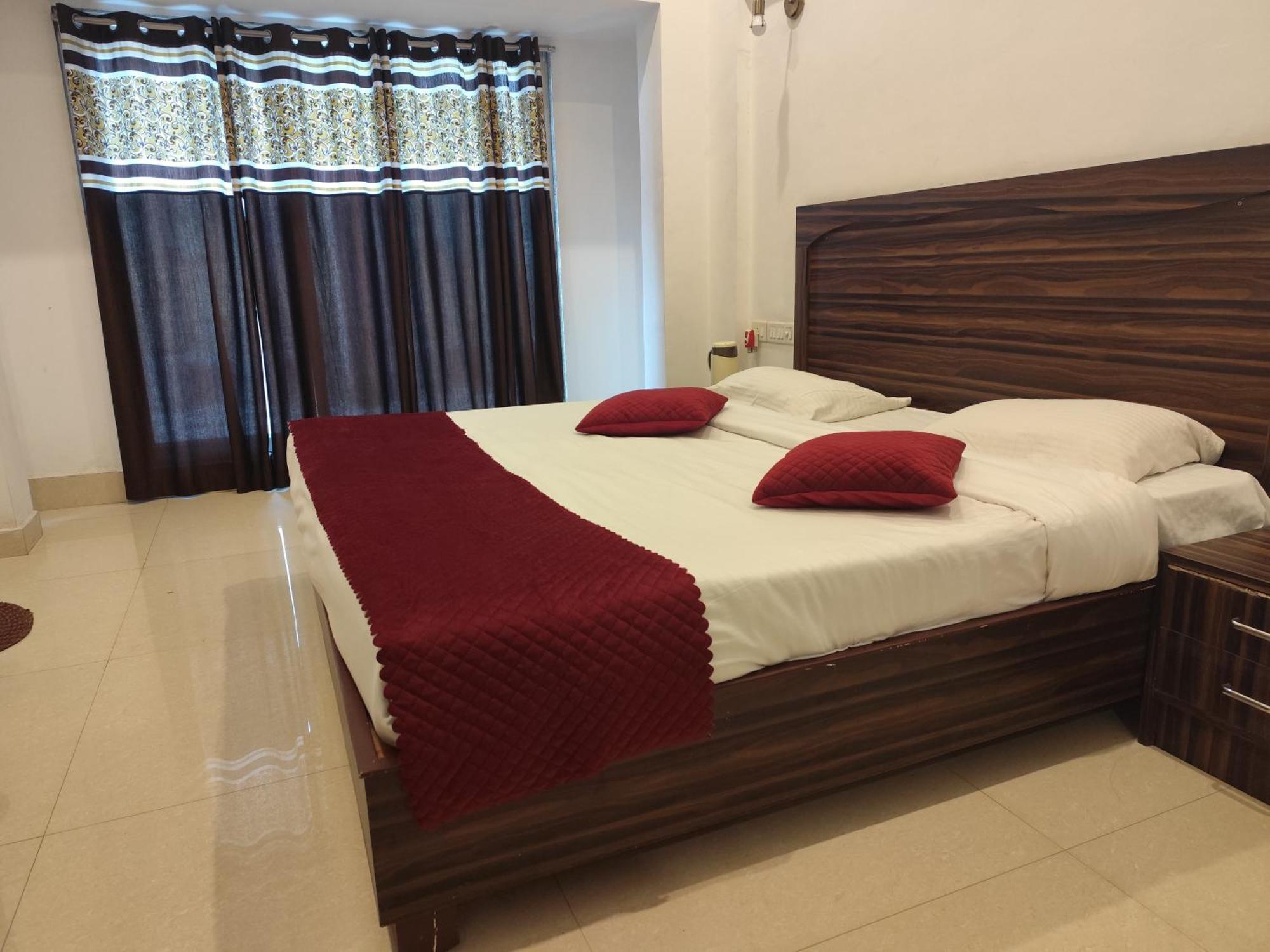Central Hotel Khajurāho Buitenkant foto
