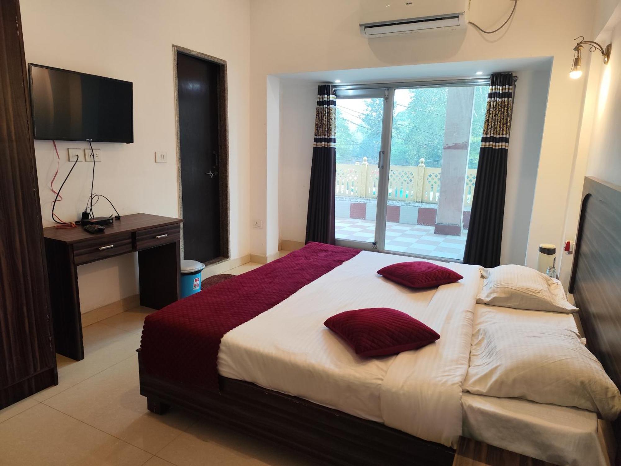 Central Hotel Khajurāho Buitenkant foto